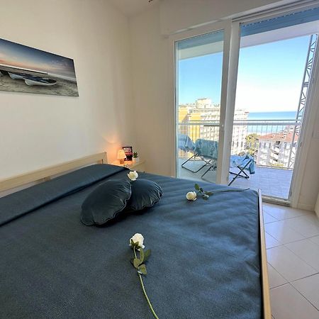 Appartamenti La Torre Lignano Sabbiadoro Bagian luar foto